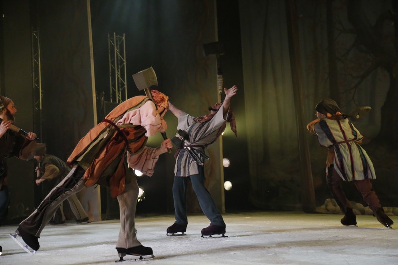Snow White on Ice at Casino Du Liban 
