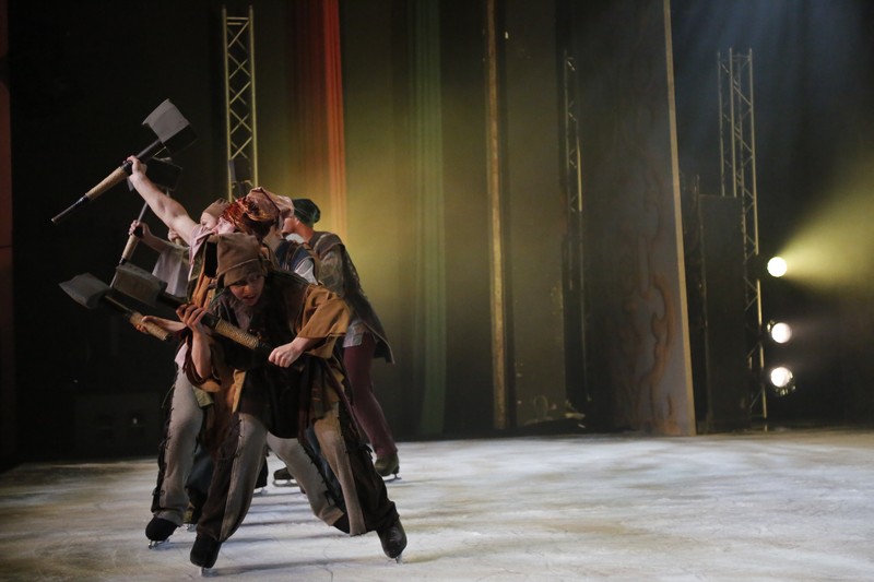 Snow White on Ice at Casino Du Liban 