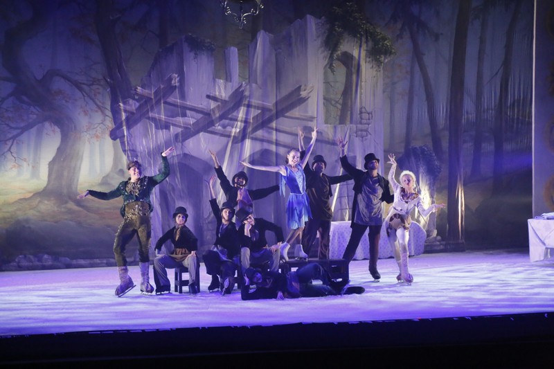 Snow White on Ice at Casino Du Liban 