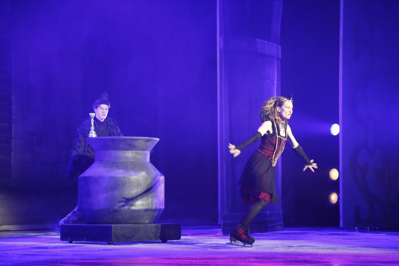Snow White on Ice at Casino Du Liban 