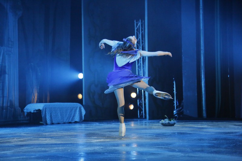 Snow White on Ice at Casino Du Liban 