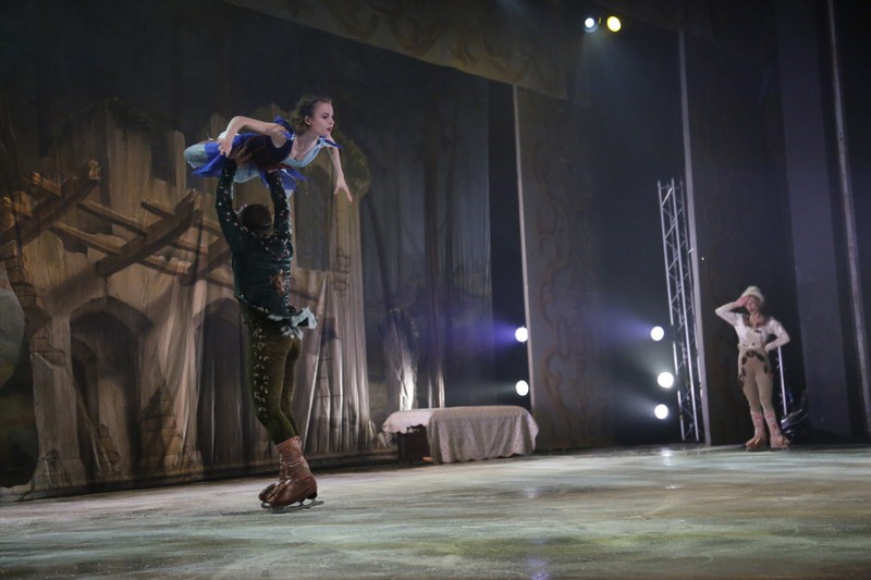 Snow White on Ice at Casino Du Liban 