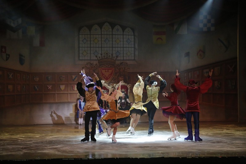 Snow White on Ice at Casino Du Liban 