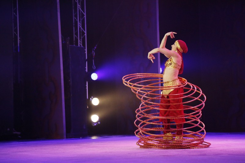 Snow White on Ice at Casino Du Liban 