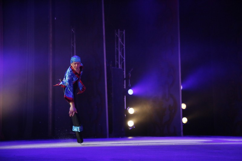 Snow White on Ice at Casino Du Liban 