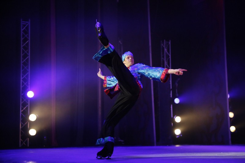 Snow White on Ice at Casino Du Liban 
