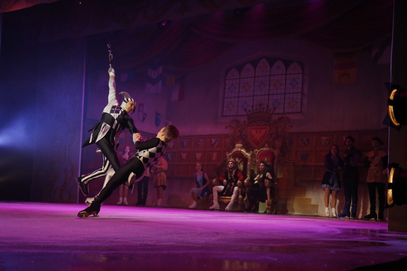 Snow White on Ice at Casino Du Liban 