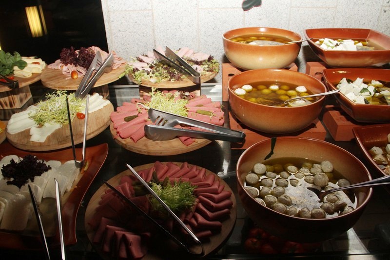 Sohour at Raouche Arjaan by Rotana