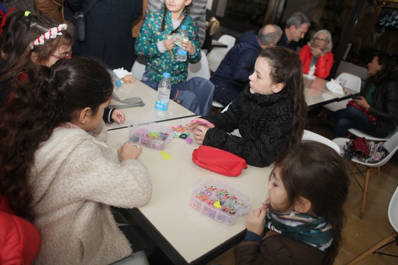 Saint Nicolas et le Telethon à l'institut français du Liban 