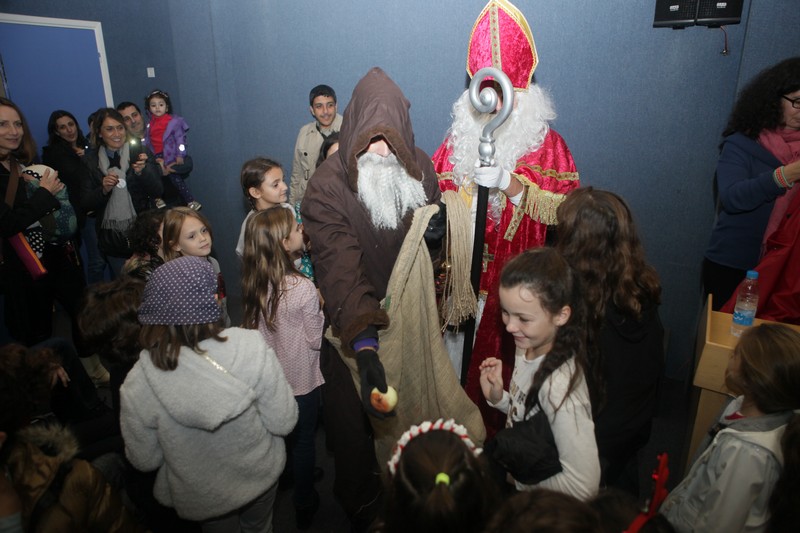 Saint Nicolas et le Telethon à l'institut français du Liban 