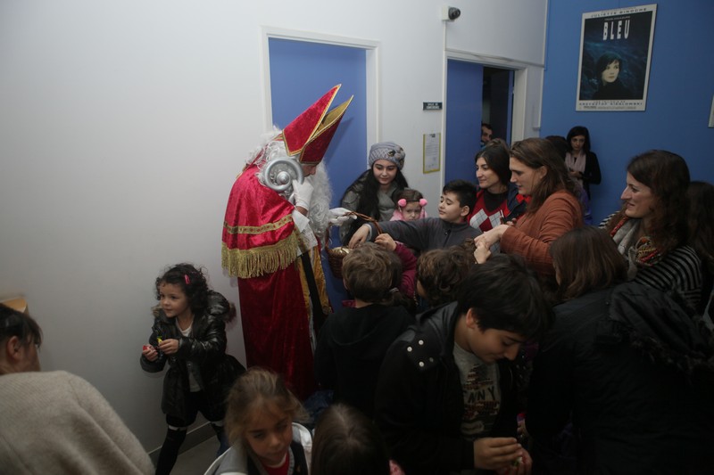 Saint Nicolas et le Telethon à l'institut français du Liban 