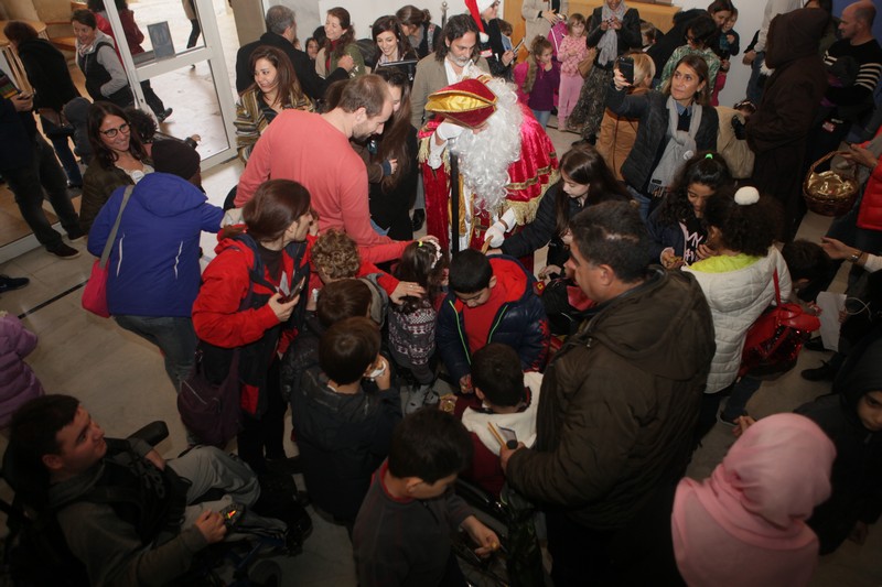 Saint Nicolas et le Telethon à l'institut français du Liban 