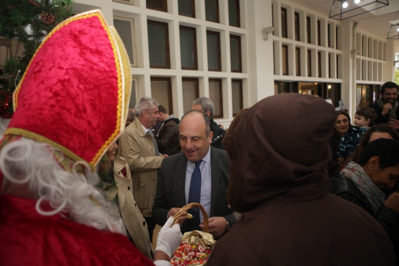 Saint Nicolas et le Telethon à l'institut français du Liban 