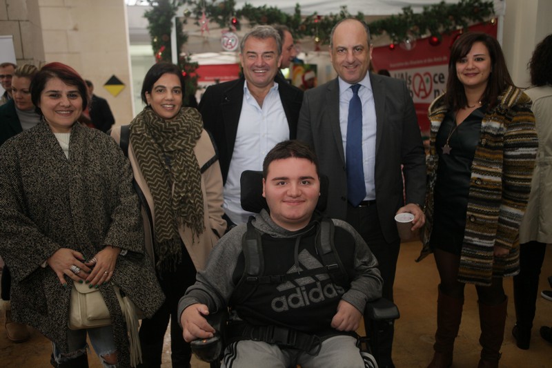 Saint Nicolas et le Telethon à l'institut français du Liban 