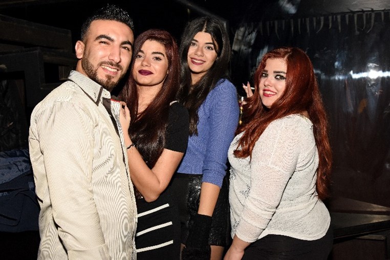 Taiga Batroun On Saturday Night