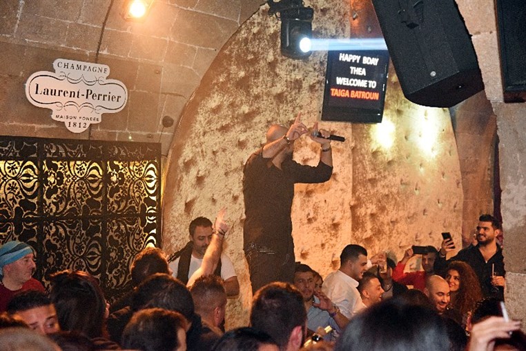 Taiga Batroun On Saturday Night