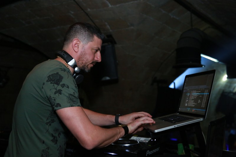 Taiga Batroun on Saturday Night