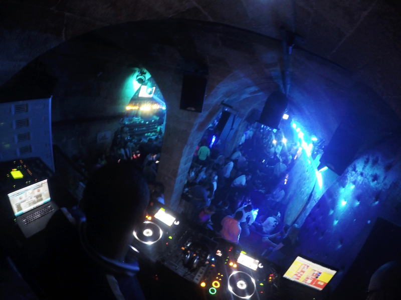 Taiga Batroun on Saturday Night