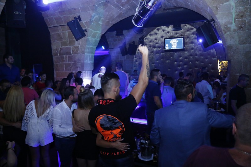 Taiga Batroun on Saturday Night