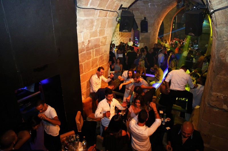 Taiga Batroun on Saturday Night