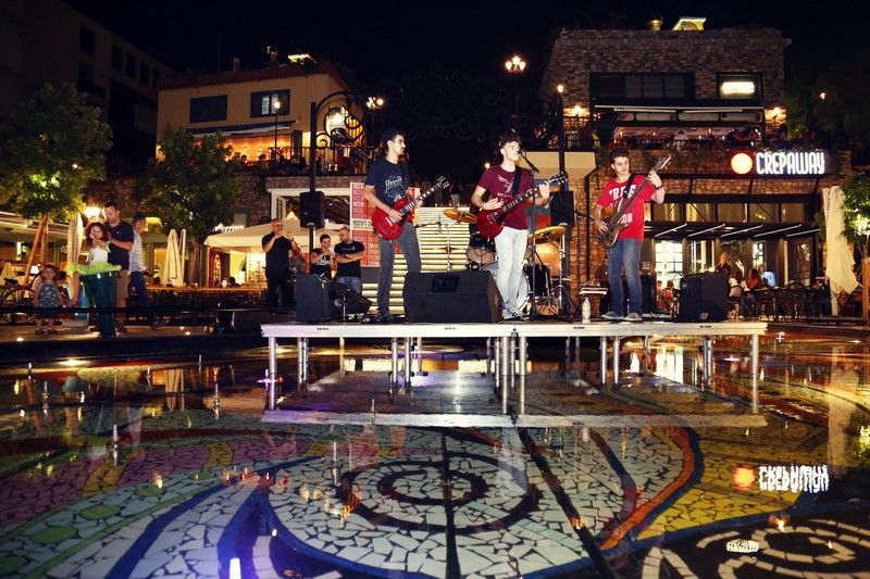 Mozart Chahine New Talents at The Village Dbayeh 