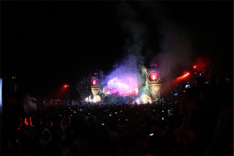 Unite With Tomorrowland