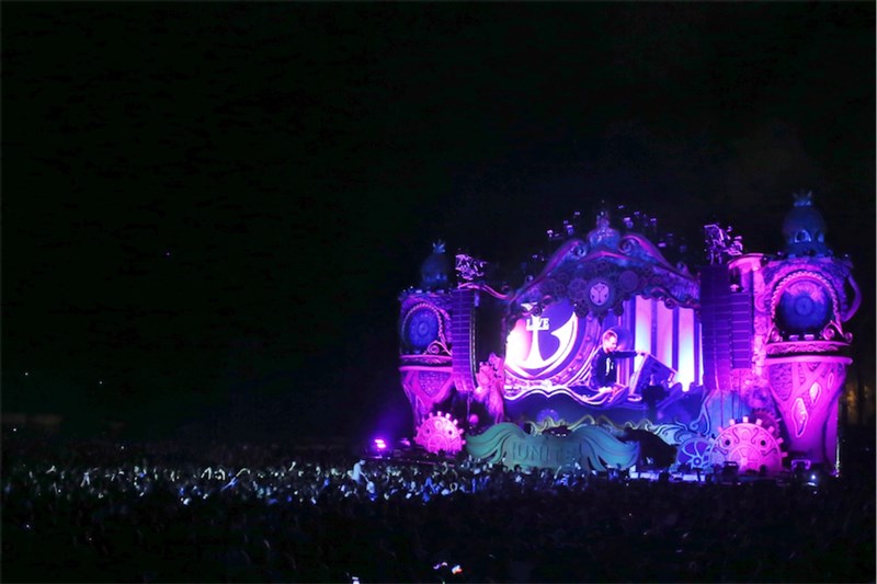 Unite With Tomorrowland