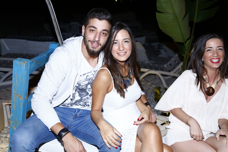 Opening of Tonic Cafe Bar at White Beach 