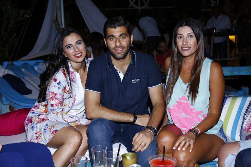 Opening of Tonic Cafe Bar at White Beach 