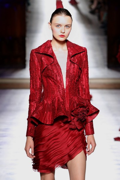 Tony Ward Couture Fall Winter 2017-18 collection