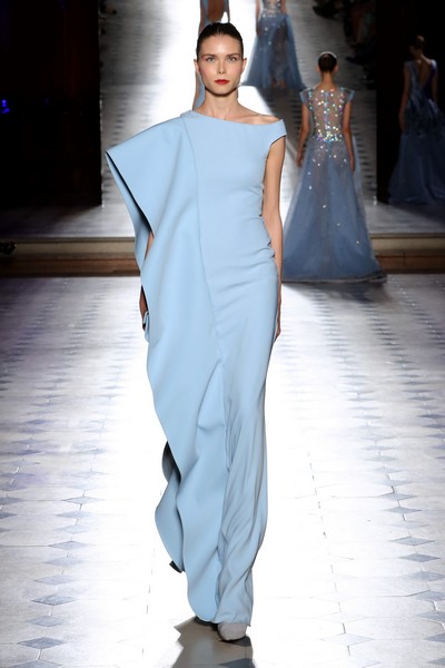 Tony Ward Couture Fall Winter 2017-18 collection