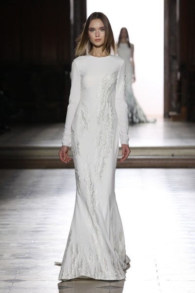 Tony Ward Spring Summer 2016 Collection at PFW