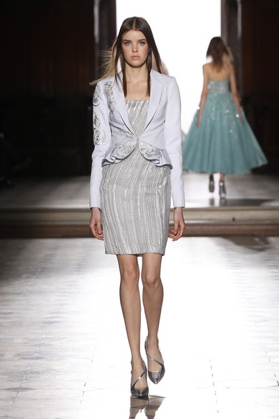 Tony Ward Spring Summer 2016 Collection at PFW