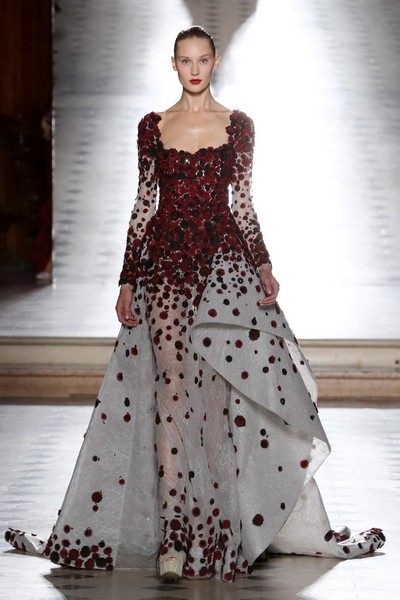 Tony Ward Couture Fall Winter 2017-18 collection