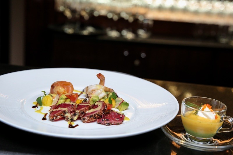 Valentine's Dinner at Hemingway's Lounge