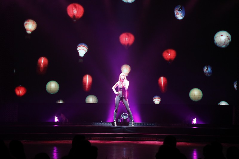 Veronic Dicaire at CASINO DU LIBAN 