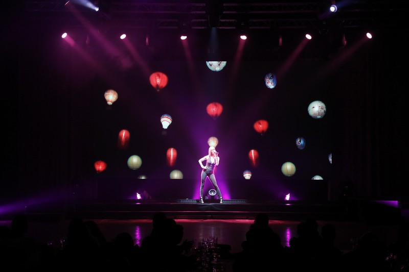 Veronic Dicaire at CASINO DU LIBAN 