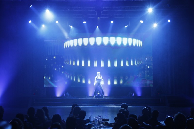 Veronic Dicaire at CASINO DU LIBAN 
