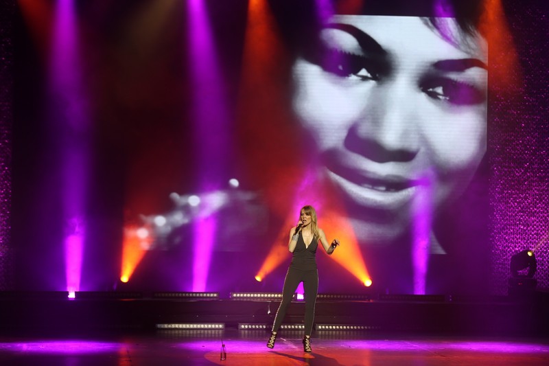 Veronic Dicaire at CASINO DU LIBAN 