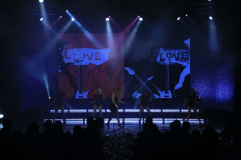 Veronic Dicaire at CASINO DU LIBAN 