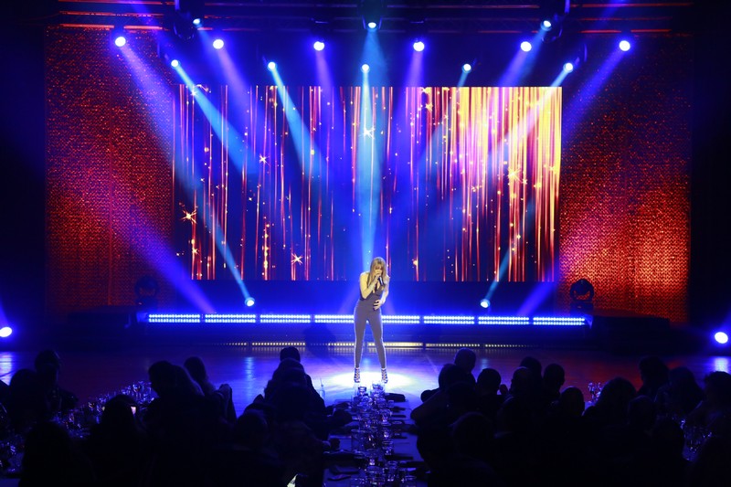 Veronic Dicaire at CASINO DU LIBAN 