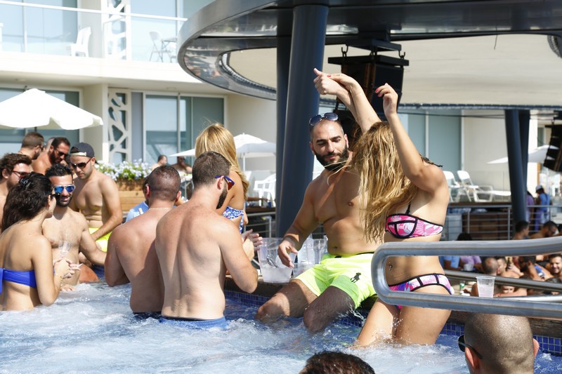 Sunday Pool Party at Whitelace