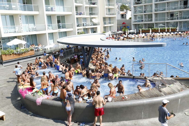 Sunday Pool Party at Whitelace