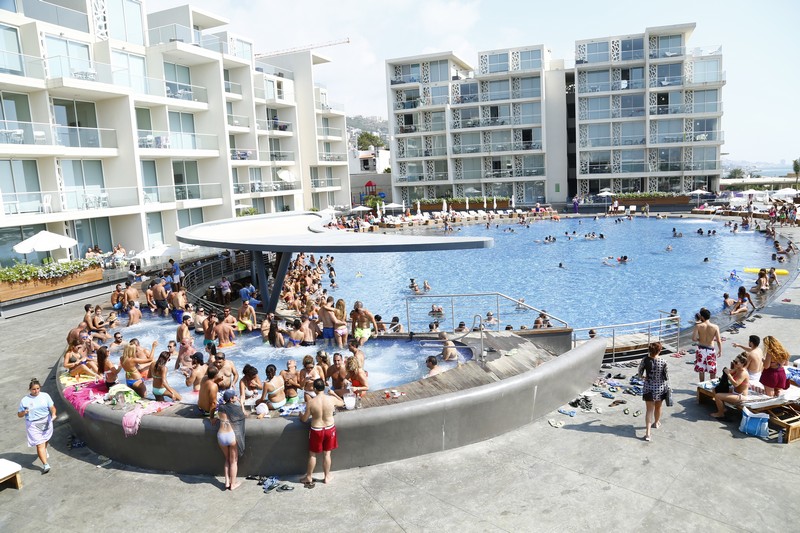 Sunday Pool Party at Whitelace