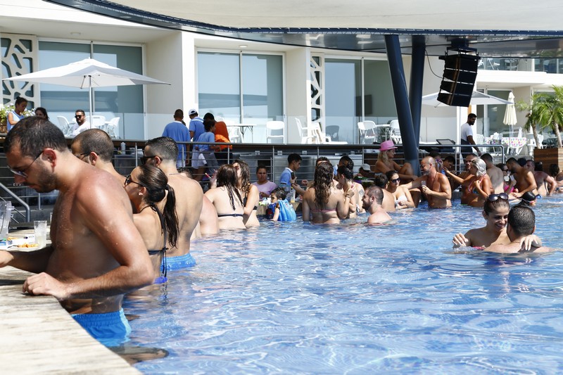 Sunday Pool Party at Whitelace