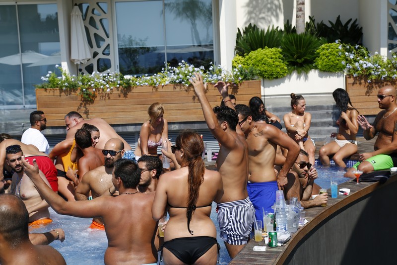 Sunday Pool Party at Whitelace