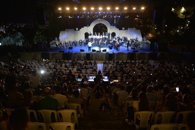 Saad Ramadan sings Abdel Halim Hafez