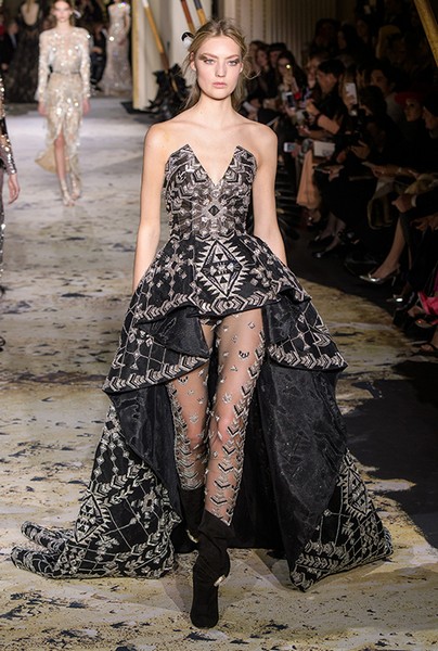 Zuhair Murad Spring Summer 2018 Couture at PFW