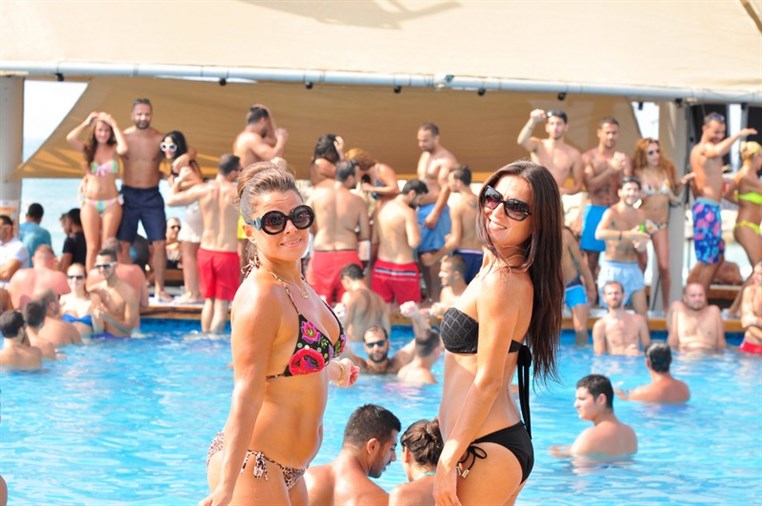 The Sunday Club at Cyan