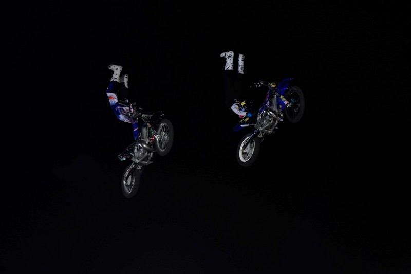 BEASTS Masters of Dirt
